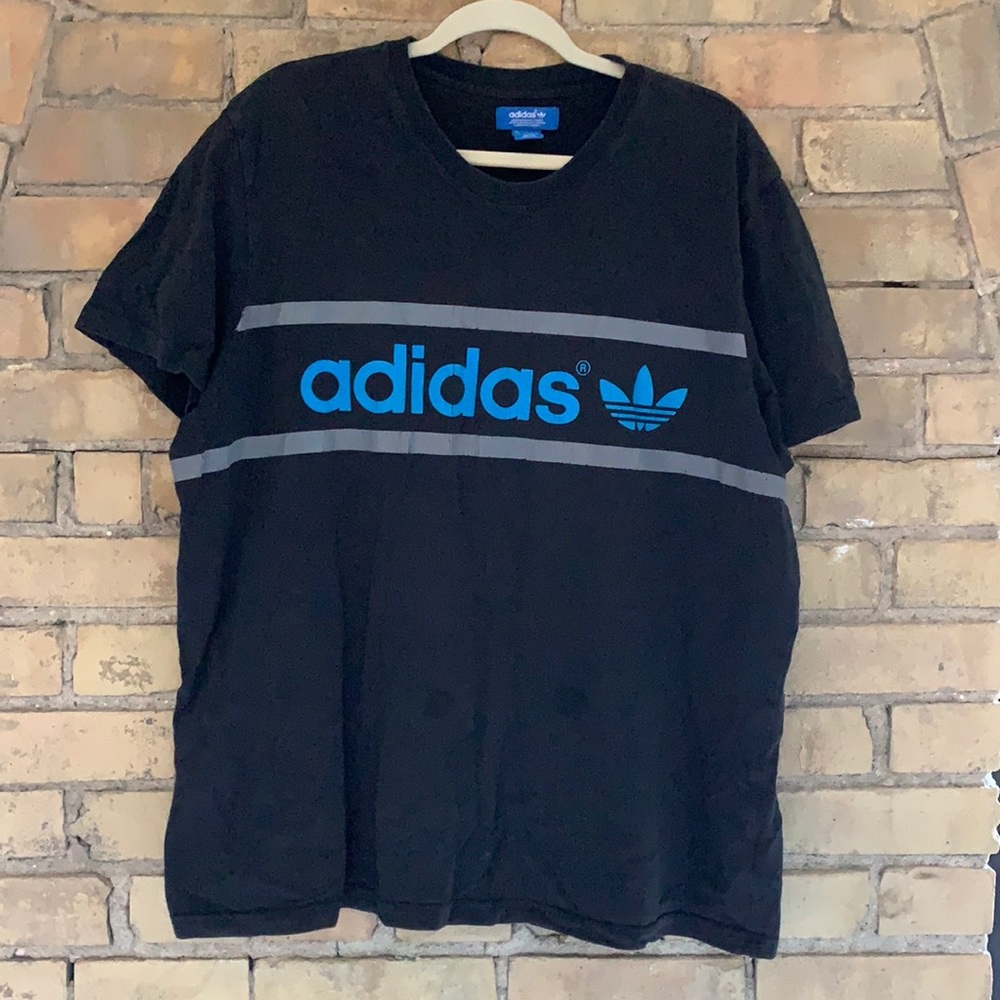VINTAGE Adidas T-shirt